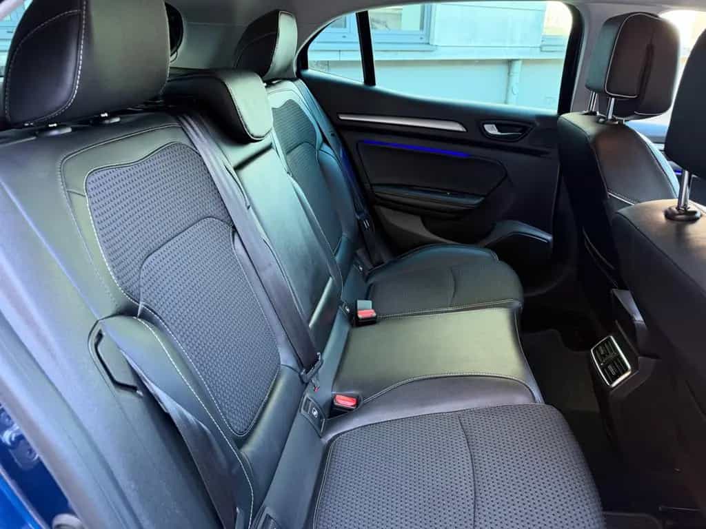 Renault Megane IV Lim. BOSE-Edition/LED/SHZ/KEYLESS 10/2018-photo-23