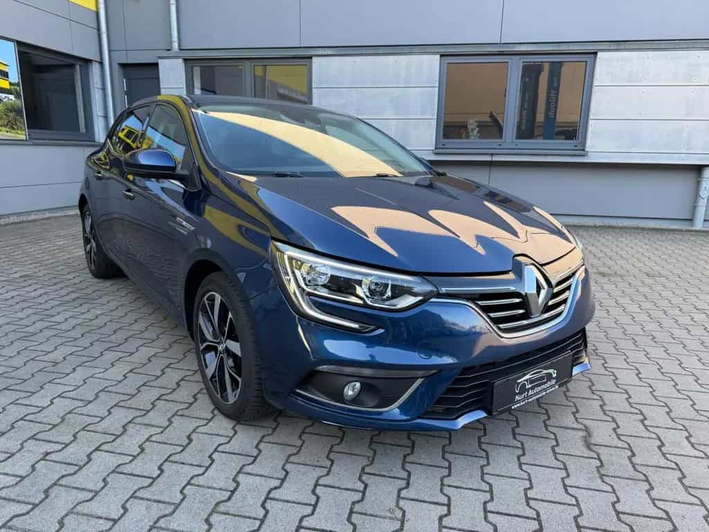 Renault Megane IV Lim. BOSE-Edition/LED/SHZ/KEYLESS 10/2018-photo-7