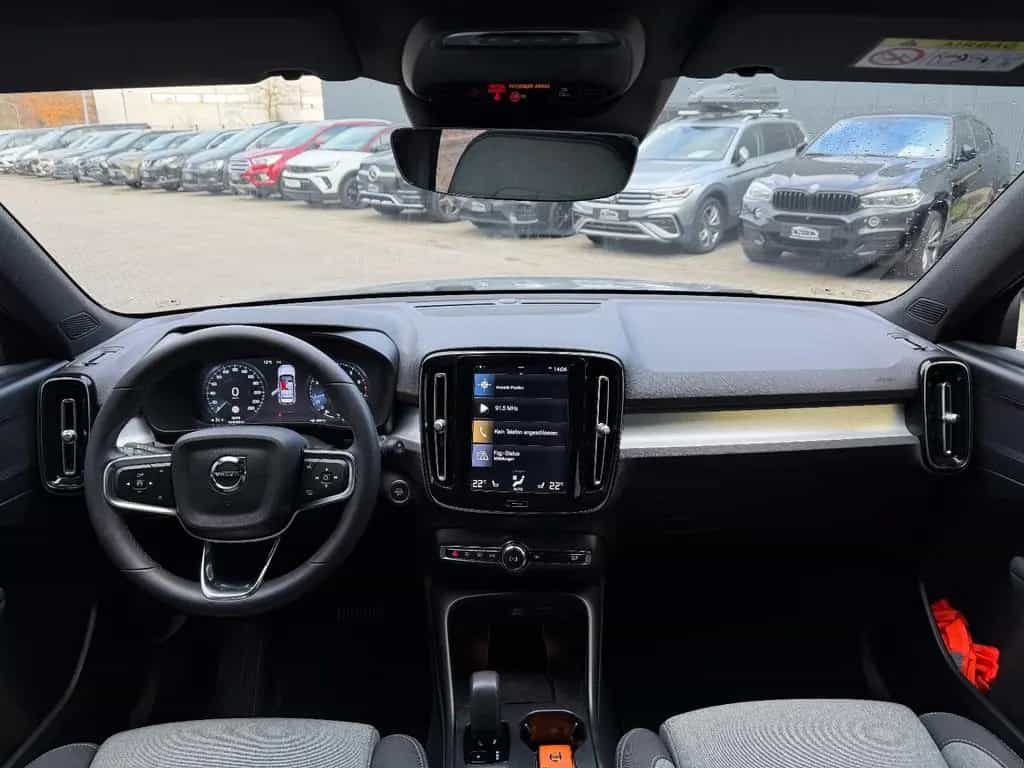 Volvo XC40 Core 2WD/SHZ/KLIMA/AUTOMATIK/LED/ 08/2023-photo-15