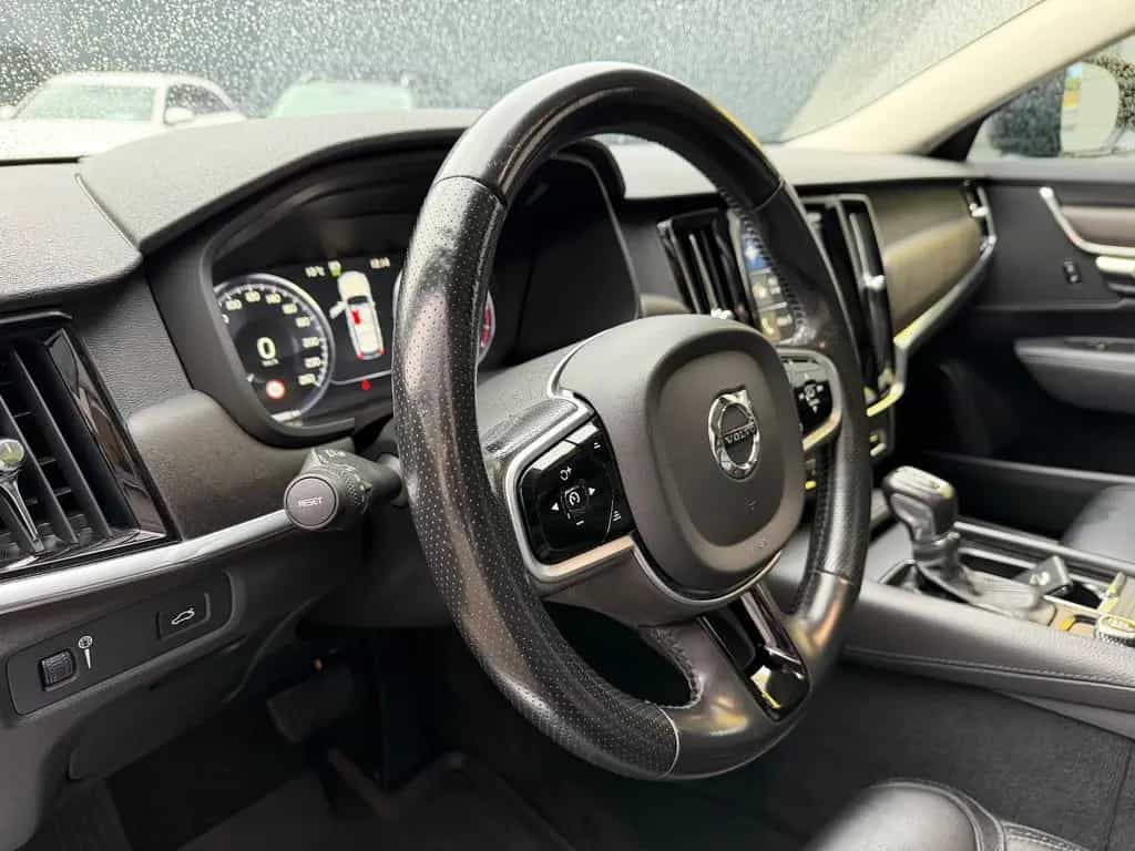 Volvo V90 Cross Country AWD/HEAD UP/ALLRAD/LEDER/8xBRF 06/2019-photo-12