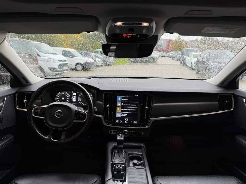 Volvo V90 Cross Country AWD/HEAD UP/ALLRAD/LEDER/8xBRF 06/2019-photo-14