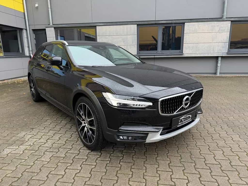 Volvo V90 Cross Country AWD/HEAD UP/ALLRAD/LEDER/8xBRF 06/2019-photo-6