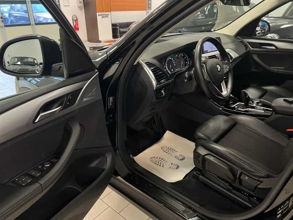 BMW X3 xDrive Advantage HUD/AHK/ParkSyst/SportSitze 09/2021-photo-11