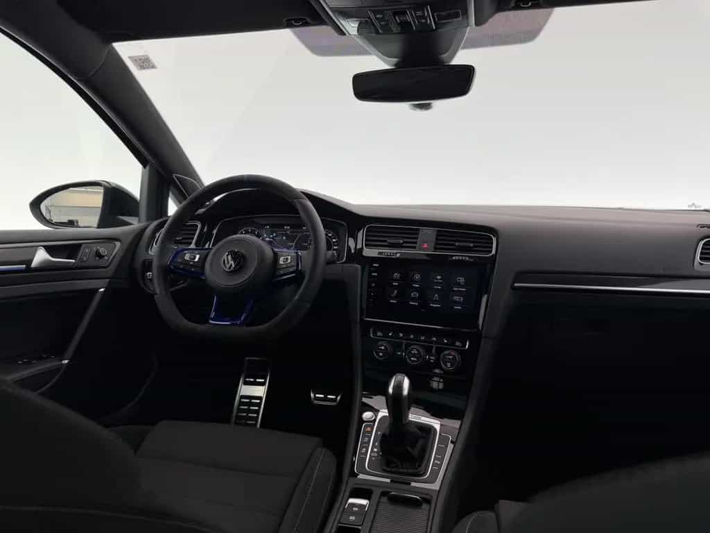 Volkswagen Golf VII Var. 2.0 TSI 4Mo*R*LED-PANO-ACC-DYNAUDI 01/2020-photo-33