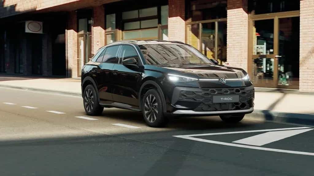 Volkswagen T-Roc Style 1.5 l eTSI OPF DSG 360 ACC AHK AUT null-photo-4