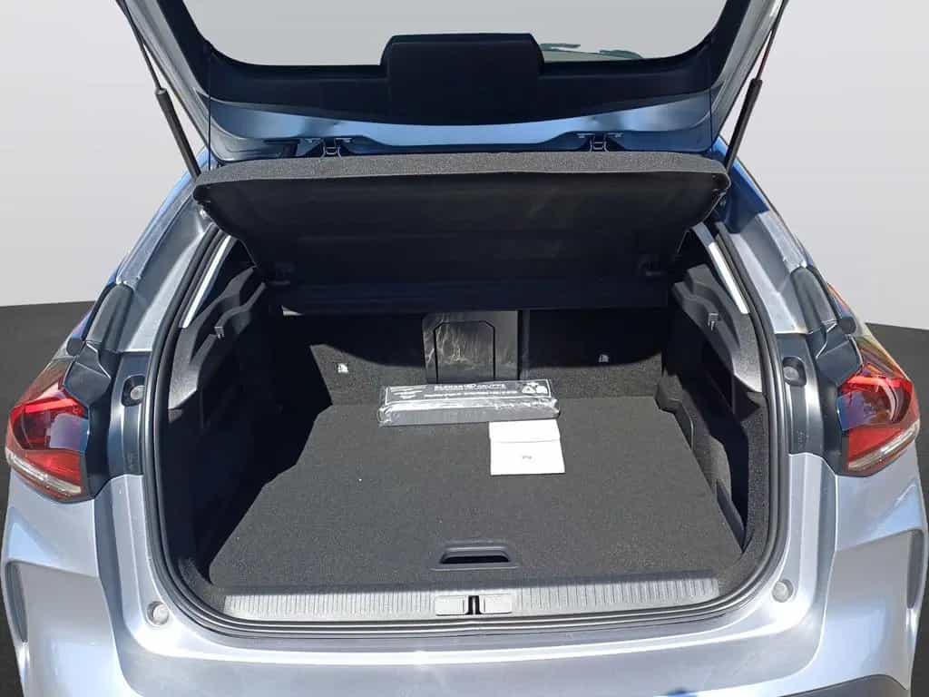 Citroën C4 PureTech 130 EAT8 Shine 10/2023-photo-5
