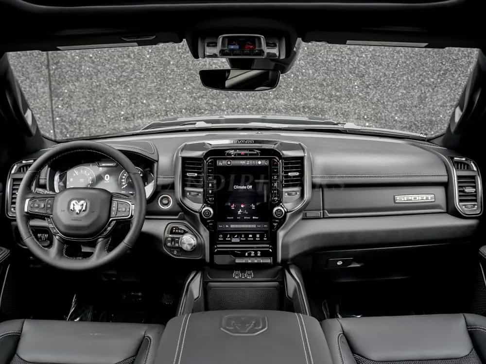 Dodge 2026 RAM Sport Night € 57780 +PANORAMIC SUNROOF null-photo-11