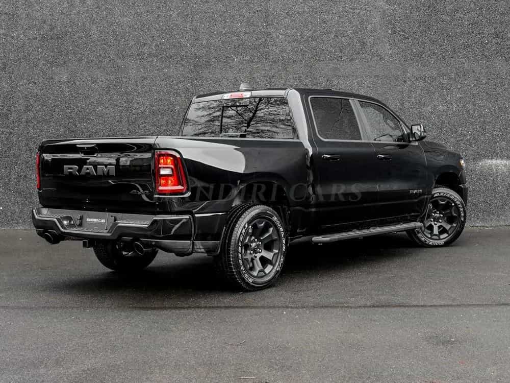 Dodge 2026 RAM Sport Night € 57780 +PANORAMIC SUNROOF null-photo-4