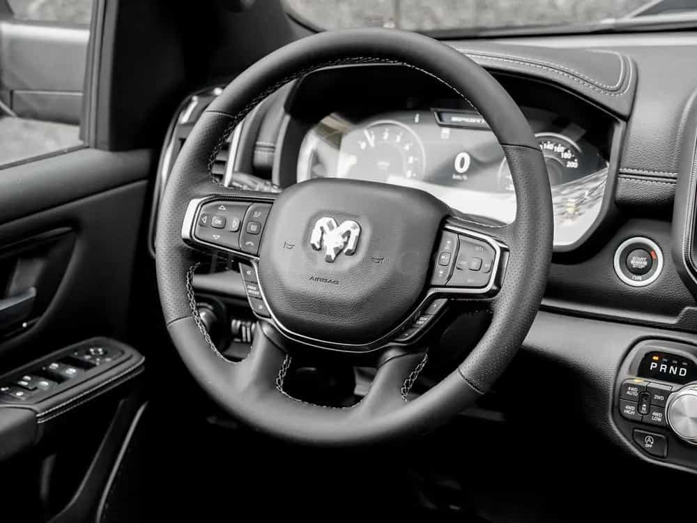 Dodge 2026 RAM Sport Night € 57780 +PANORAMIC SUNROOF null-photo-11