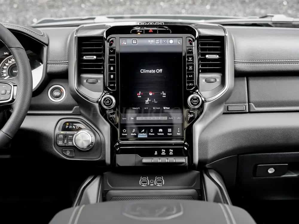 Dodge 2026 RAM Sport Night € 57780 +PANORAMIC SUNROOF null-photo-12