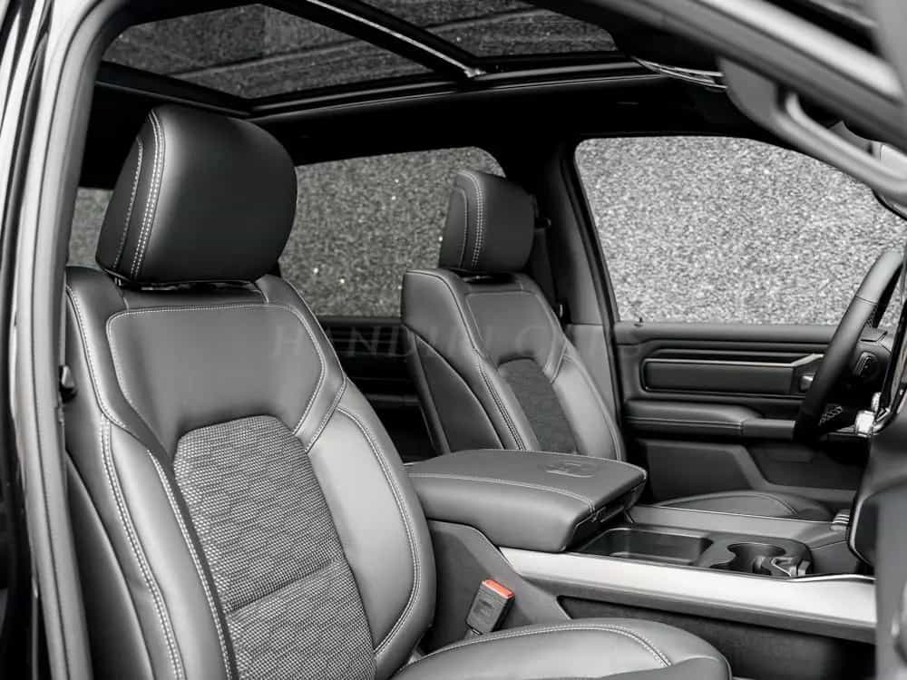 Dodge 2026 RAM Sport Night € 57780 +PANORAMIC SUNROOF null-photo-8