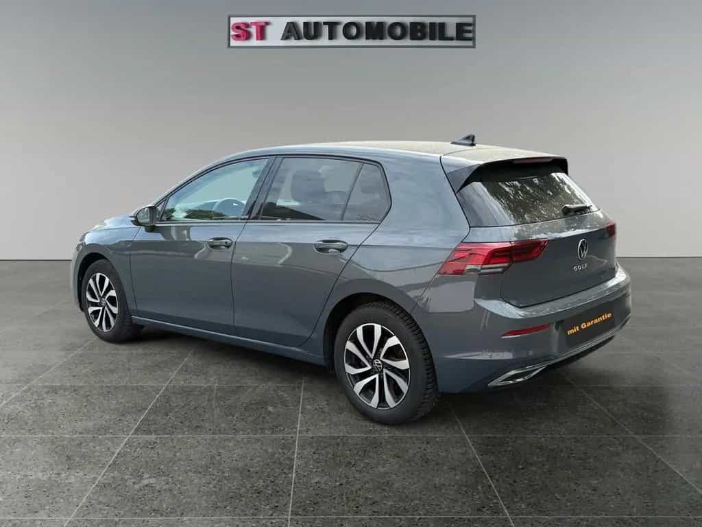Volkswagen Golf VIII Lim. Active 1.5.-Kamera-HUD-Navi 01/2023-photo-3