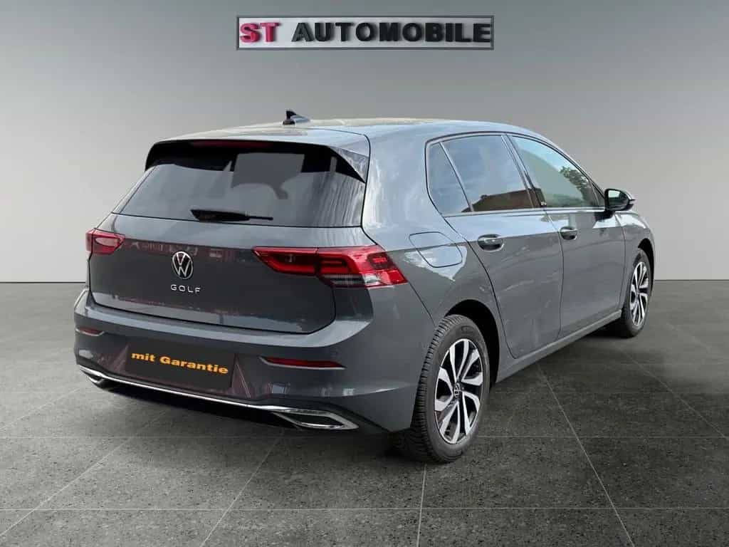 Volkswagen Golf VIII Lim. Active 1.5.-Kamera-HUD-Navi 01/2023-photo-5