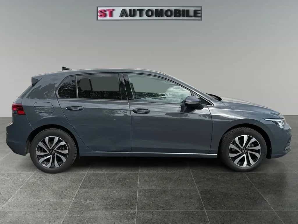 Volkswagen Golf VIII Lim. Active 1.5.-Kamera-HUD-Navi 01/2023-photo-6