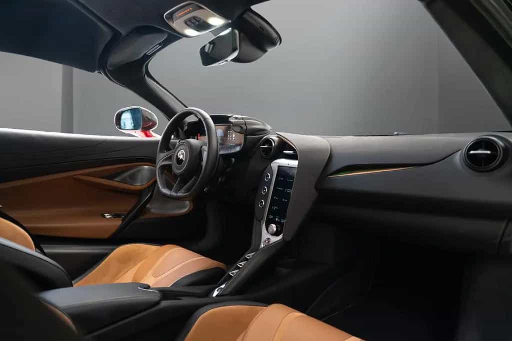 McLaren 750S Full CF I Elite Paint I B&W 12/2024-photo-17