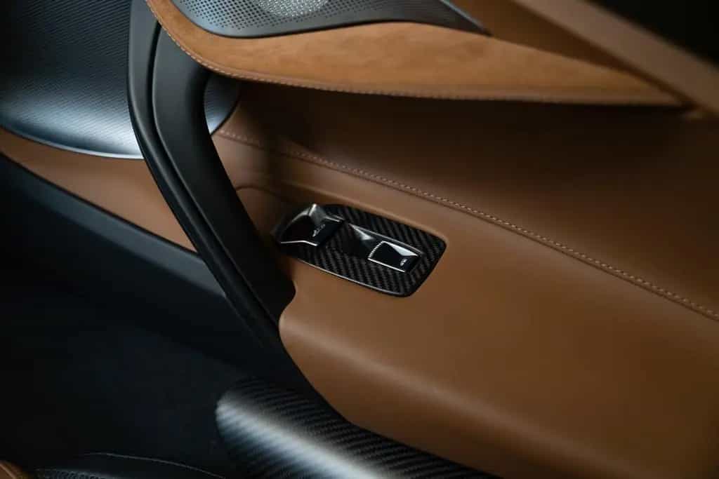 McLaren 750S Full CF I Elite Paint I B&W 12/2024-photo-21