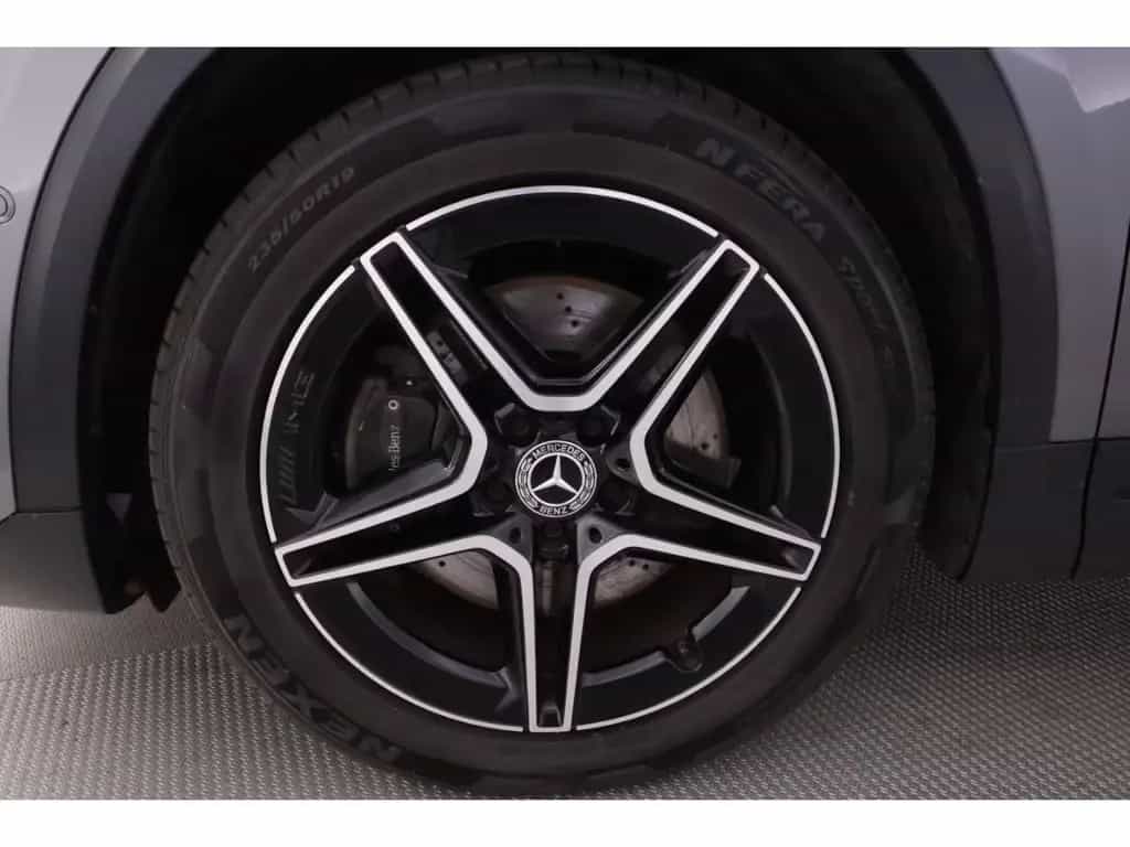 Mercedes-Benz GLA-Class 8G-DCT AMG Line+LED+NAVI+KAMERA+AHK 01/2021-photo-13