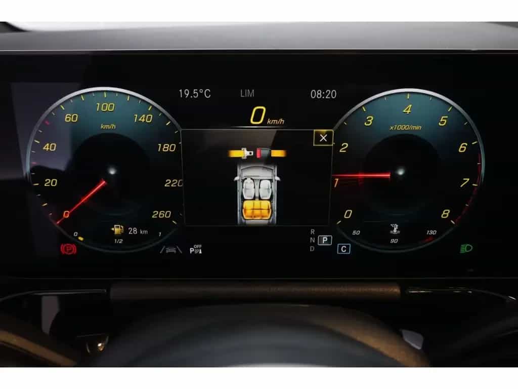 Mercedes-Benz GLA-Class 8G-DCT AMG Line+LED+NAVI+KAMERA+AHK 01/2021-photo-16
