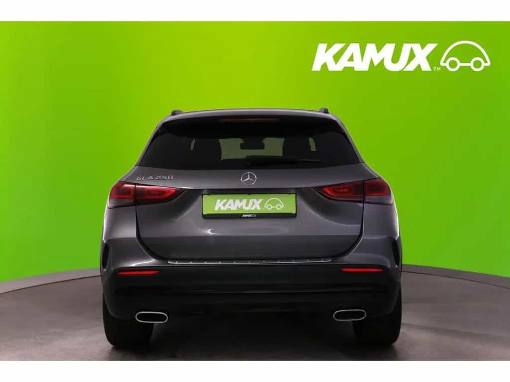 Mercedes-Benz GLA-Class 8G-DCT AMG Line+LED+NAVI+KAMERA+AHK 01/2021-photo-3