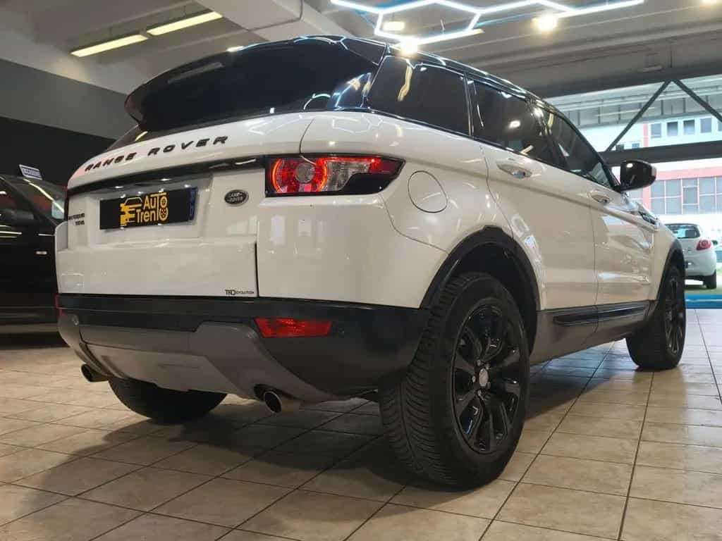 Land Rover Range Rover Evoque 2.2 Sd4 Cambio nuovo 11/2015-photo-4
