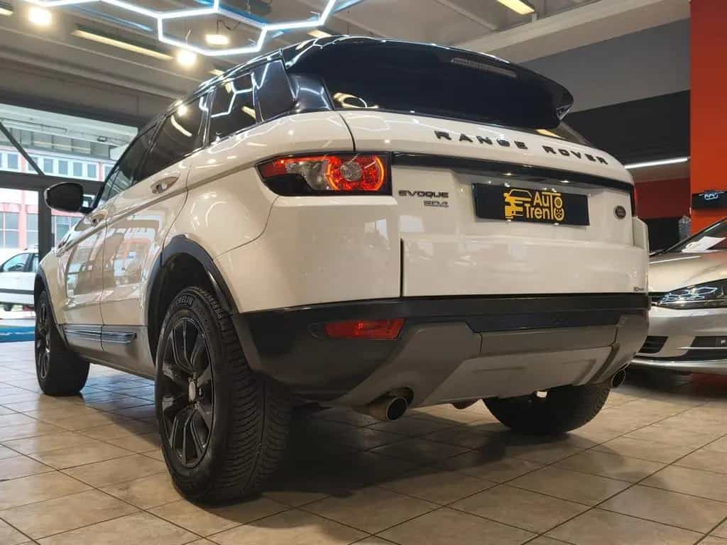 Land Rover Range Rover Evoque 2.2 Sd4 Cambio nuovo 11/2015-photo-5