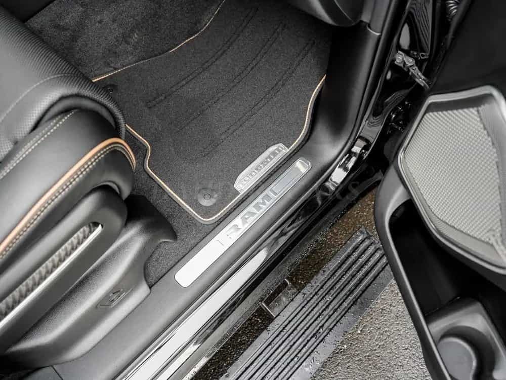Dodge RAM 2026 Tungsten €81790 +MULTI FUNCTION TAILGATE null-photo-34