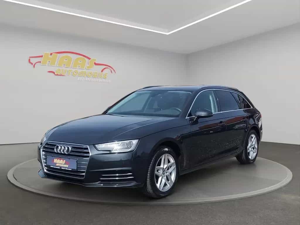 Audi A4 Avant sport *Navi*Xenon*Sitzeizung*PDC* 03/2018-photo-0