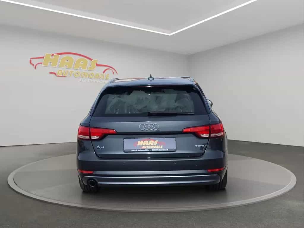Audi A4 Avant sport *Navi*Xenon*Sitzeizung*PDC* 03/2018-photo-6