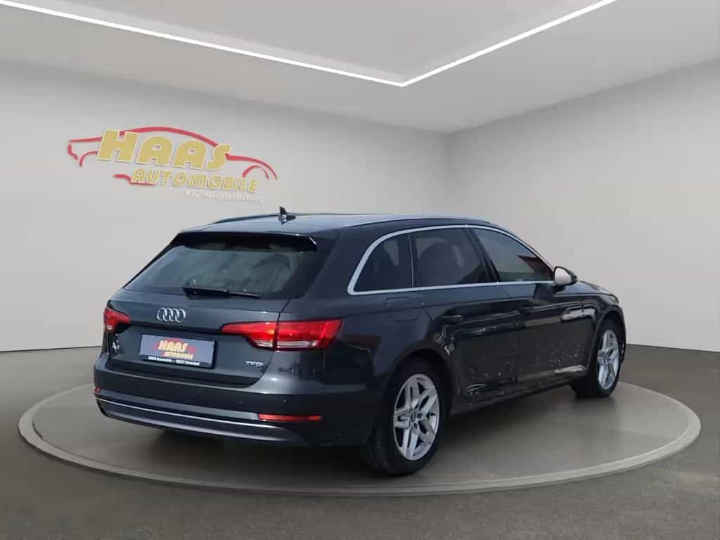 Audi A4 Avant sport *Navi*Xenon*Sitzeizung*PDC* 03/2018-photo-7