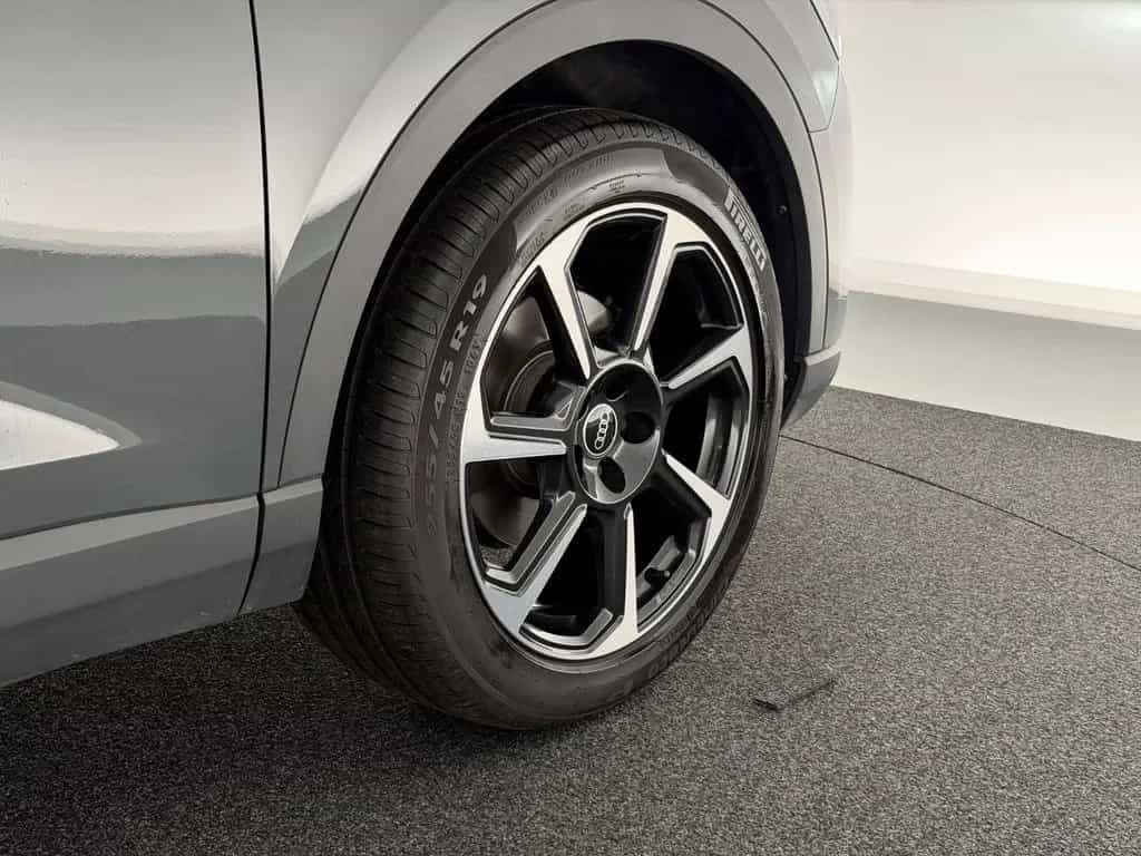 Audi Q3 35 TDI basis*B&O*LED-TEMPO-KEYLESS-AHK-R.KAM 11/2019-photo-14