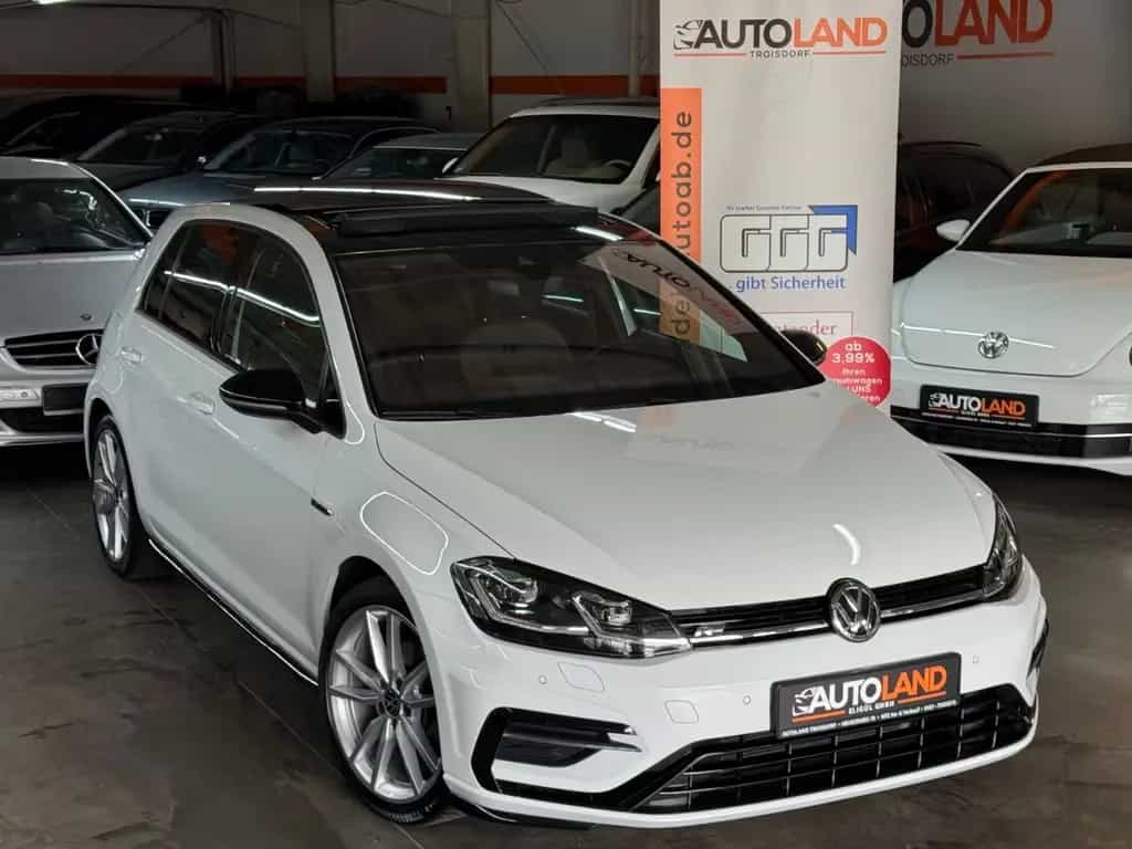 Volkswagen Golf VII Lim. Highline*R LINE*PANO*DSG*LED*NAVI* 01/2019-photo-2