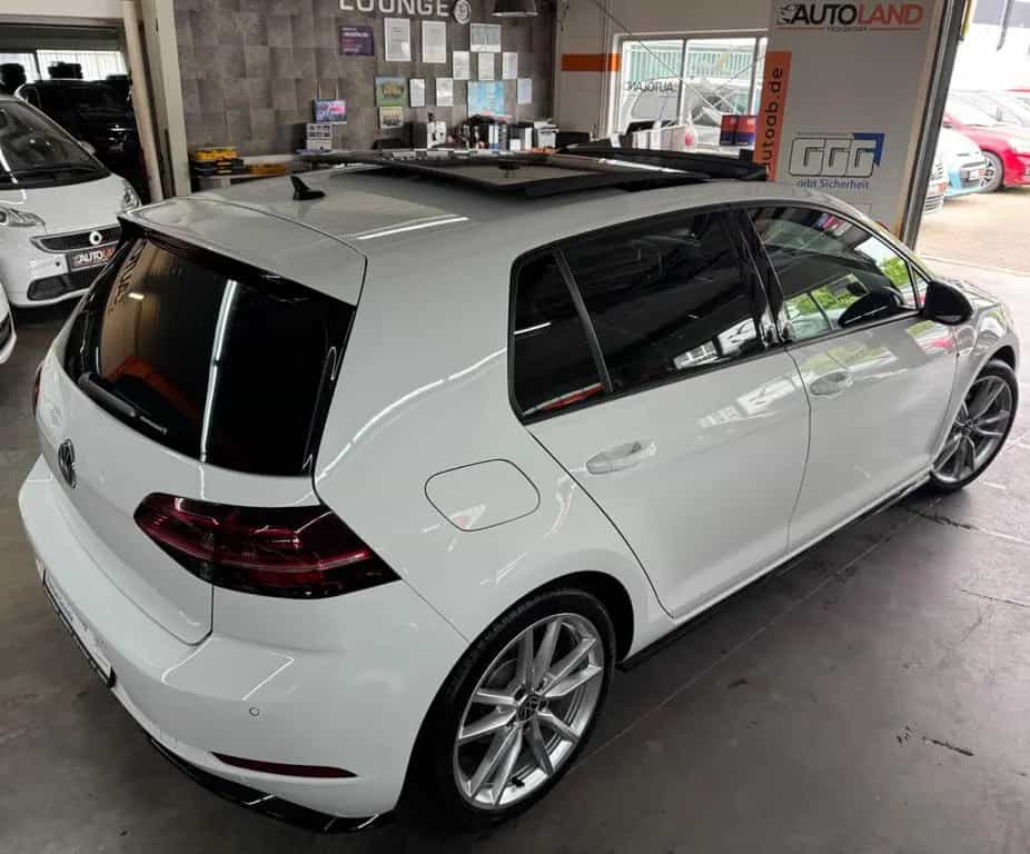 Volkswagen Golf VII Lim. Highline*R LINE*PANO*DSG*LED*NAVI* 01/2019-photo-6