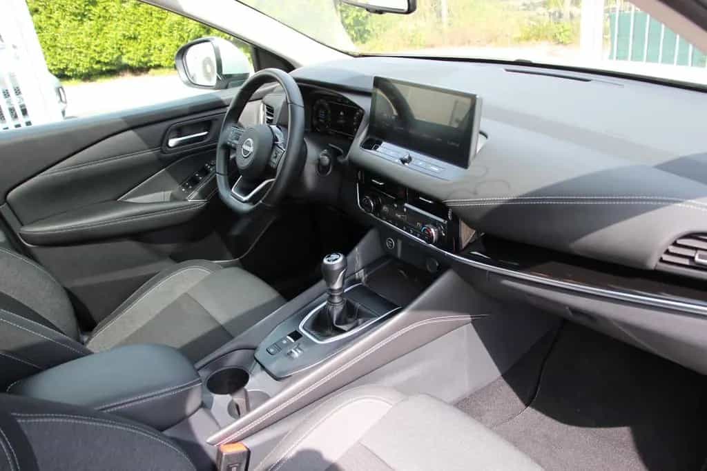 Nissan Qashqai 1.3 DIG-T 140PS N-Connecta/47136 04/2023-photo-14