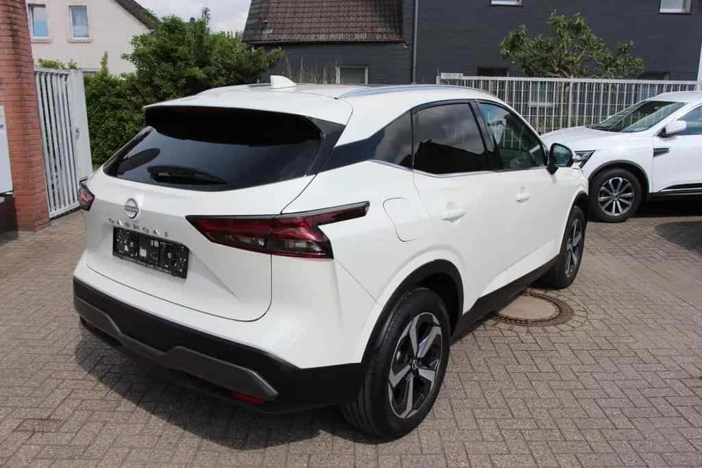 Nissan Qashqai 1.3 DIG-T 140PS N-Connecta/47136 04/2023-photo-2