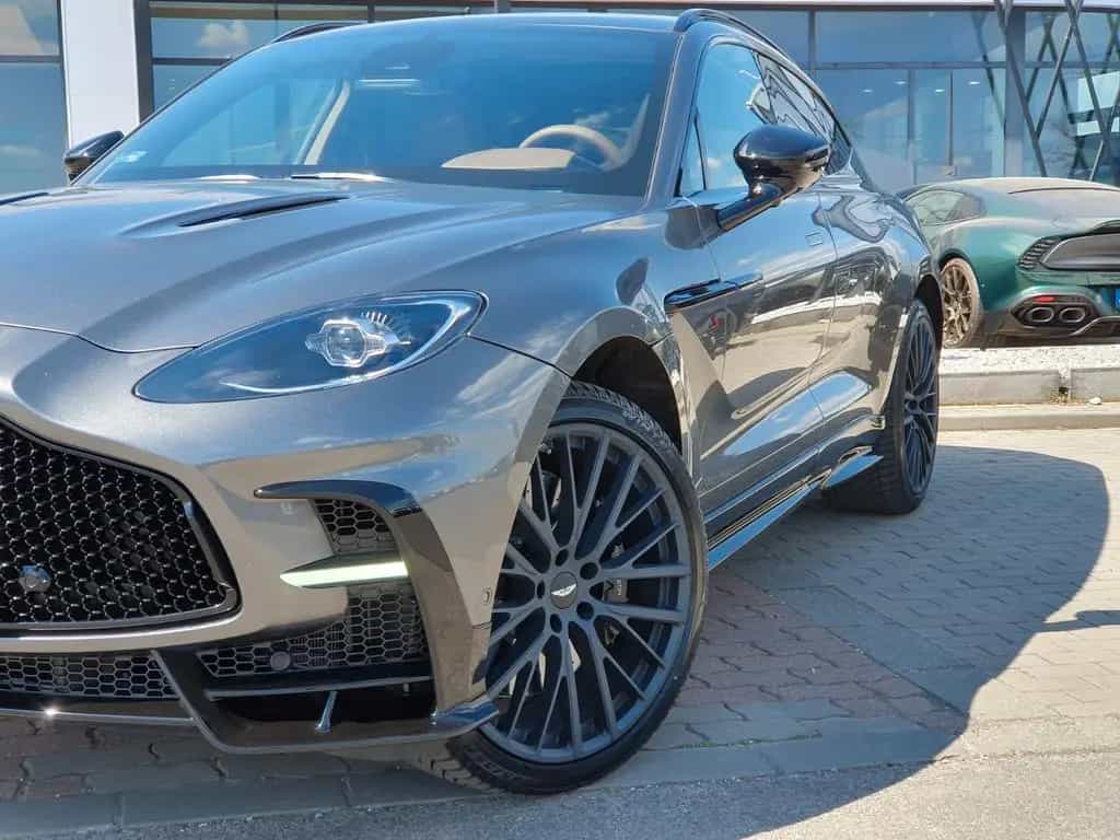 Aston Martin DBX 4.0 V8 S 01/2026-photo-2