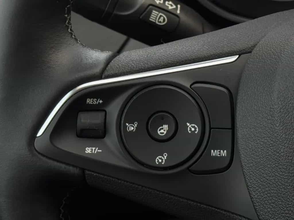 Opel Grandland (X)*NEUWERTIG*KAMERA*AUTOAMTIK*GARAN 04/2021-photo-23
