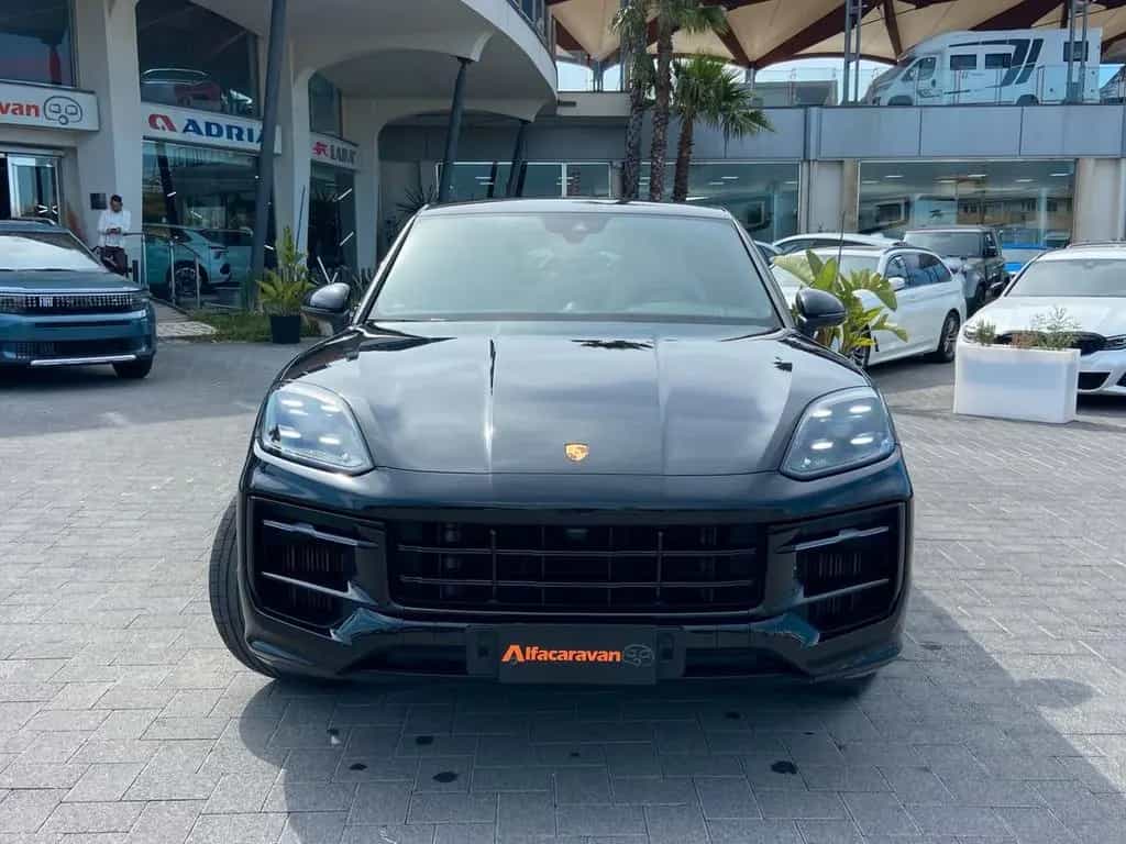 Porsche Cayenne Coupe 3.0 V6 tiptronic 01/2024-photo-1