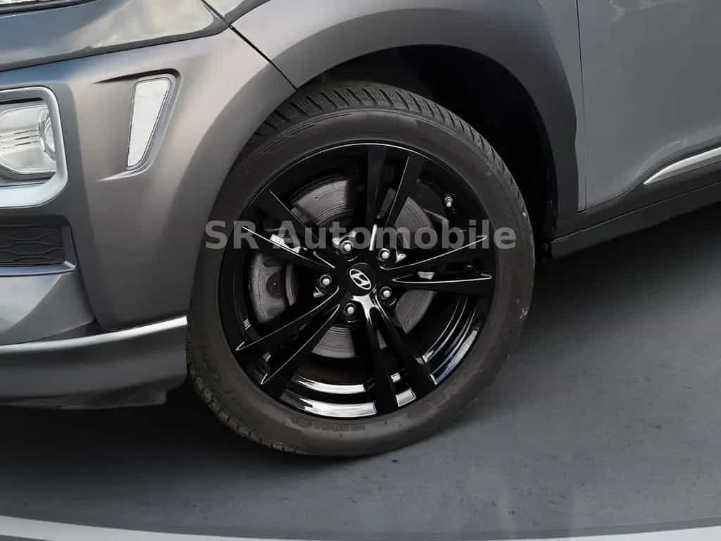 Hyundai KONA Style 2WD 2.HAND*KLIMA*LED*NAVI*R.KAMERA* 03/2019-photo-2