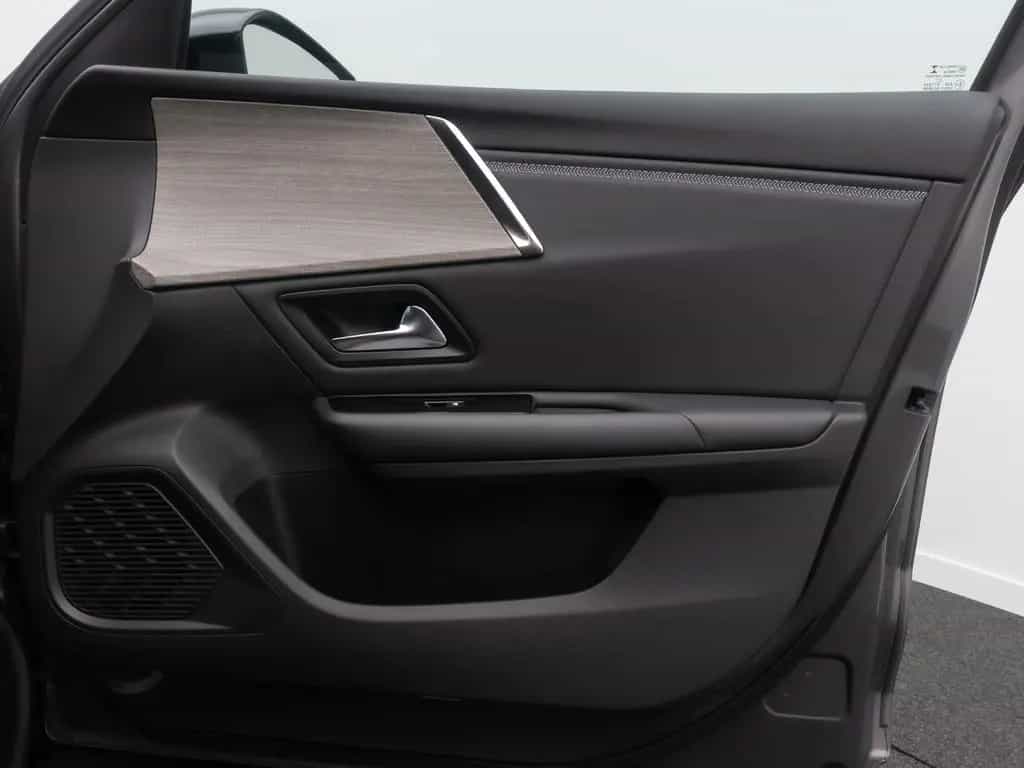 Citroën C5 X Shine ACC Memory 360°HUD AppleCar Leder 19" 09/2022-photo-28