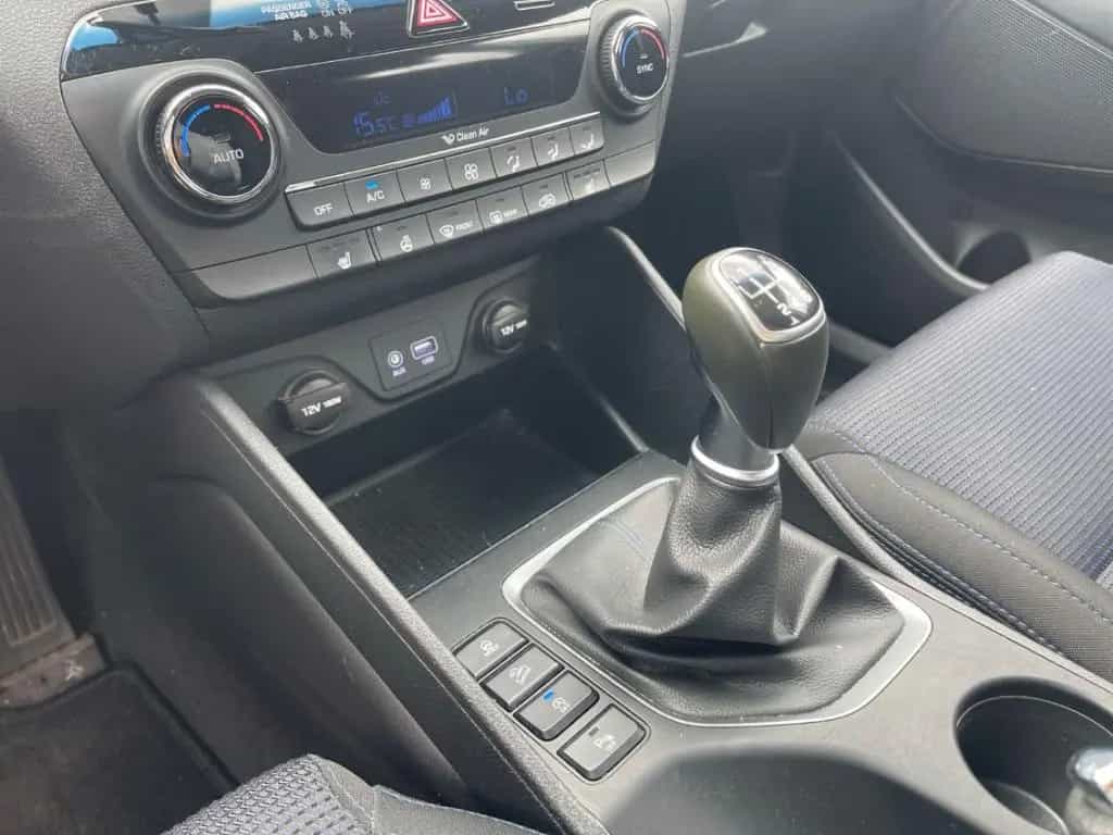 Hyundai TUCSON blue 2WD 1.6 GDI Trend AHK Temp SHZ PDC 06/2016-photo-18