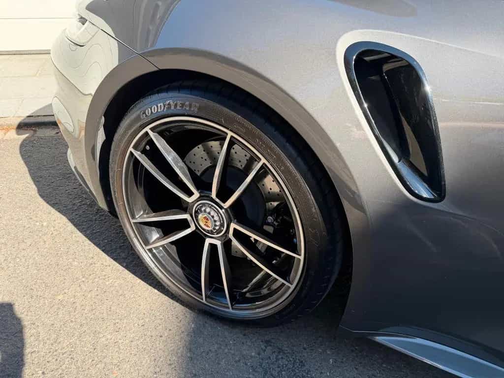 Porsche 992 Turbo Coupé Turbo Approved MwSt. ausweisbar 12/2022-photo-5