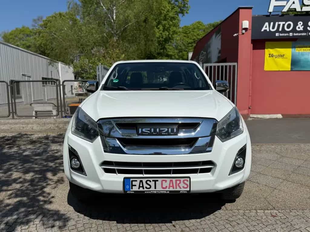 Isuzu D-Max Space Cab 4WD Basis Tempomat Kamera LKW Zu 11/2019-photo-2