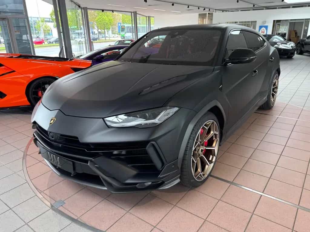 Lamborghini Urus Performante Matt Lack/Carbon Engine Bonnet 03/2025-photo-3
