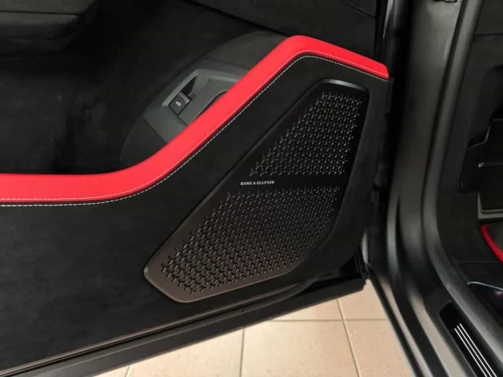 Lamborghini Urus Performante Matt Lack/Carbon Engine Bonnet 03/2025-photo-32
