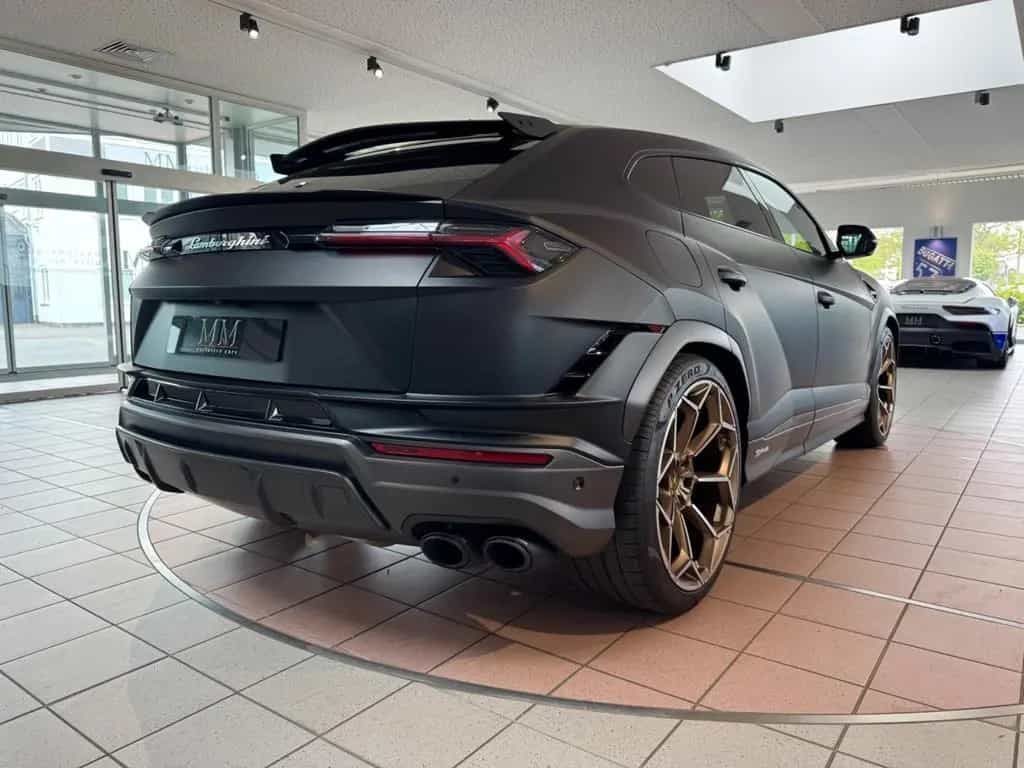 Lamborghini Urus Performante Matt Lack/Carbon Engine Bonnet 03/2025-photo-7