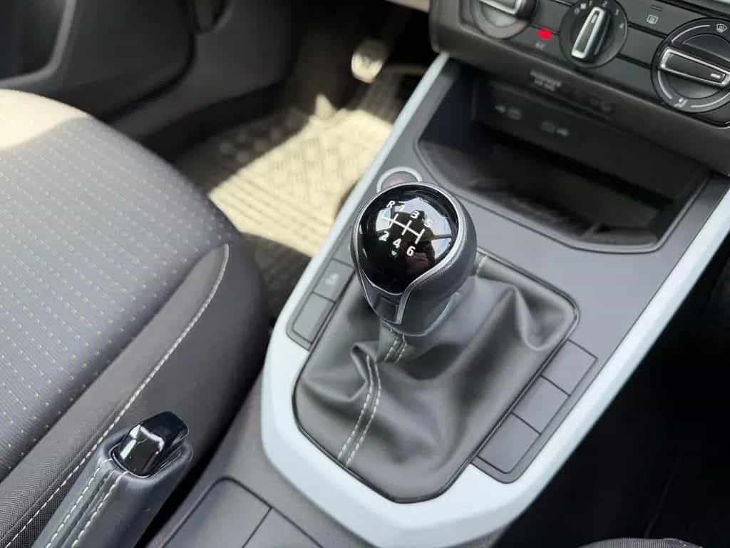 Seat Arona 1.0 TSI Style *LED, Klima, Alu 18",CarPlay 02/2023-photo-19
