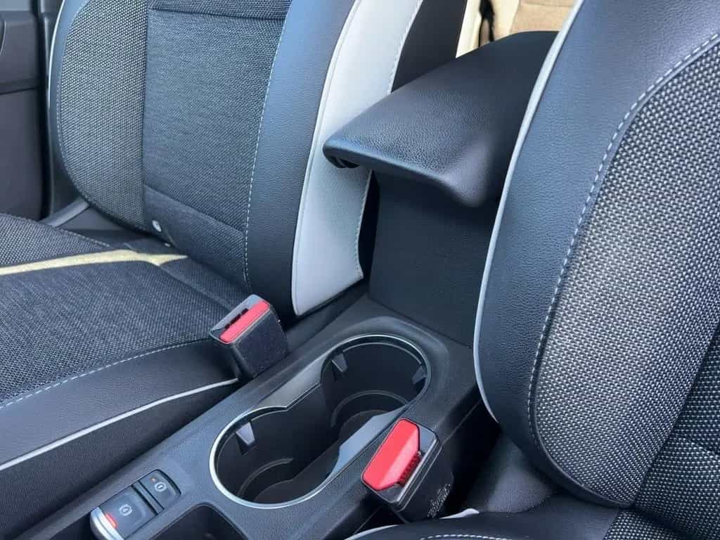 Renault Captur TECHNO TCe 140 EDC RÜCKFAHRKAMERA 12/2022-photo-18