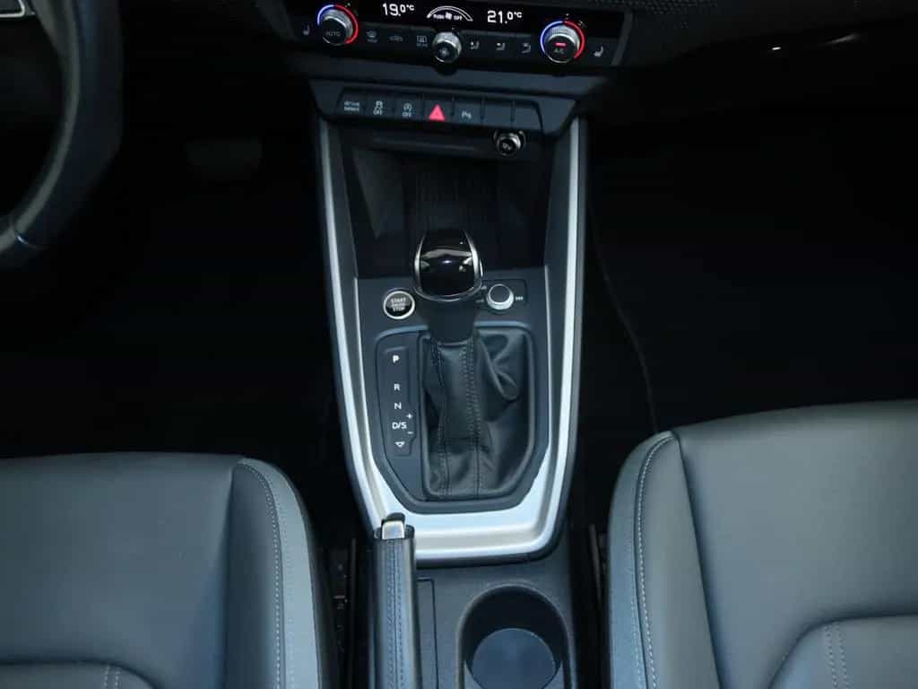Audi A1 Sportback 35 TFSI S line LED ACC SHZ PDC 03/2021-photo-16