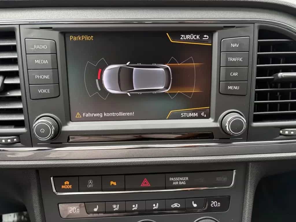Seat Leon FR++AUTOMATIK!++NAVI!++TOP GEPFLEGT!++ 02/2016-photo-15