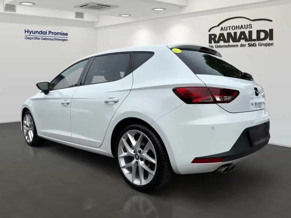 Seat Leon FR++AUTOMATIK!++NAVI!++TOP GEPFLEGT!++ 02/2016-photo-3